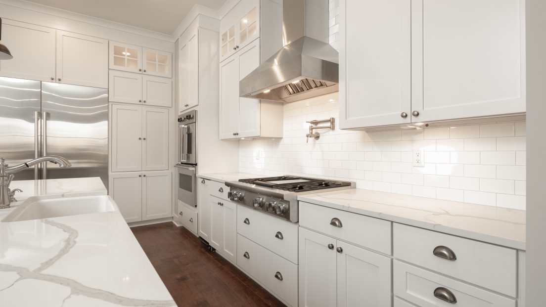 How to Paint Your Kitchen White