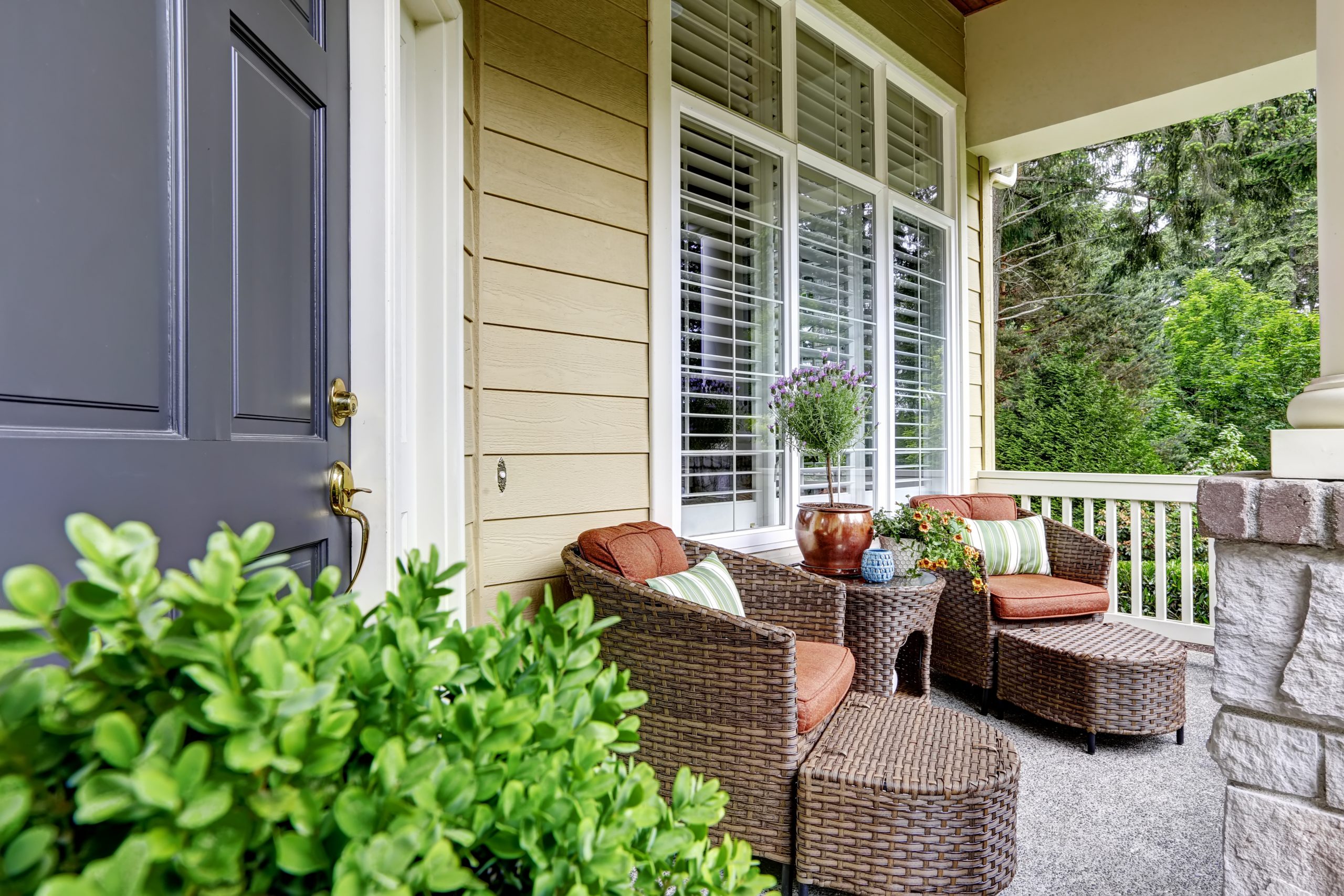 How to Style Your Front Porch